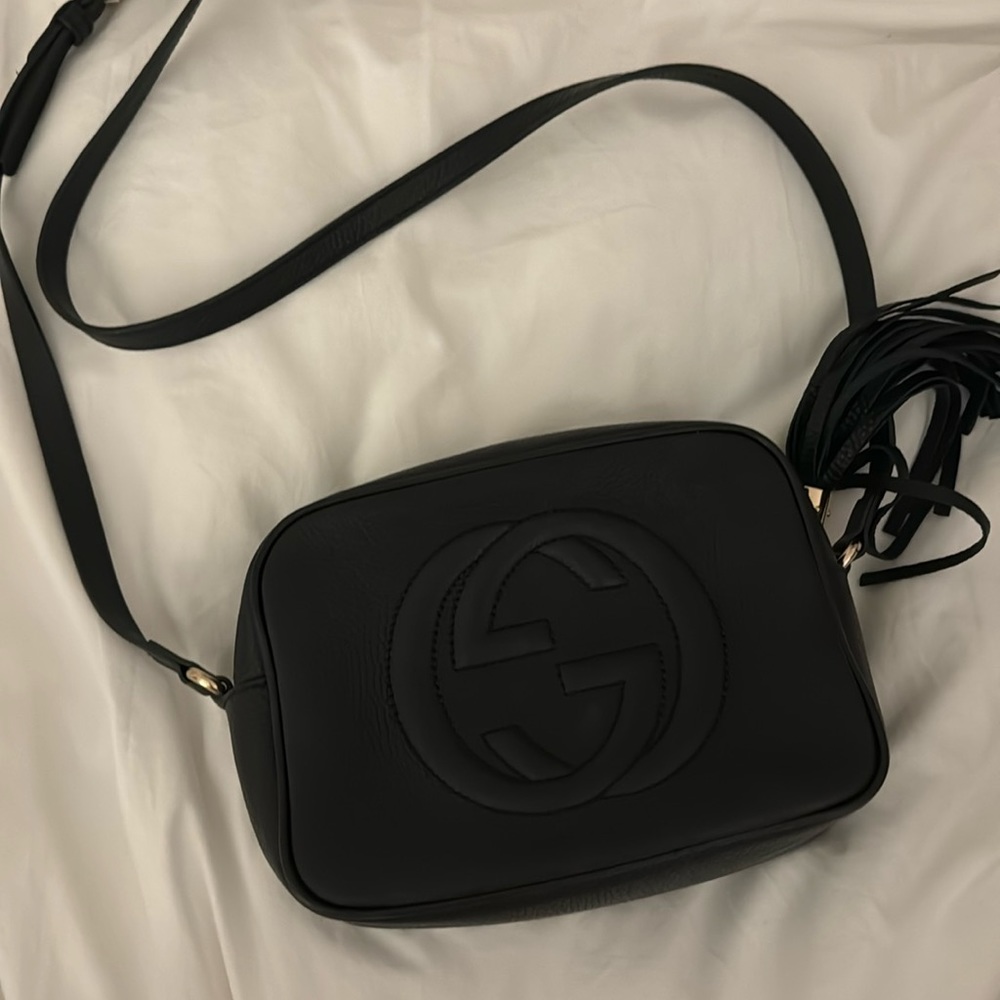 Pebbled Calfskin Small Soho Disco Bag Black